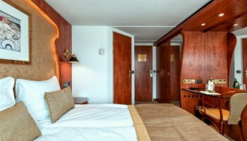 1548637224.4893_c452_Riviera Travel MS Swiss Corona & MS Swiss Tiara Accommodation Standard Cabin (Emerald Deck).jpg